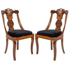 Antique Pair of 19th Century Walnut Shaped Chairs "Gondola"
