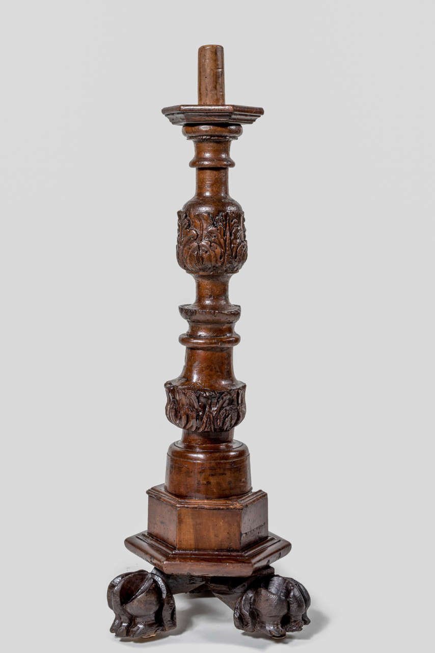 16th Century Italian Tall, Double-Sided Floor Lectern In Good Condition For Sale In Milan, IT