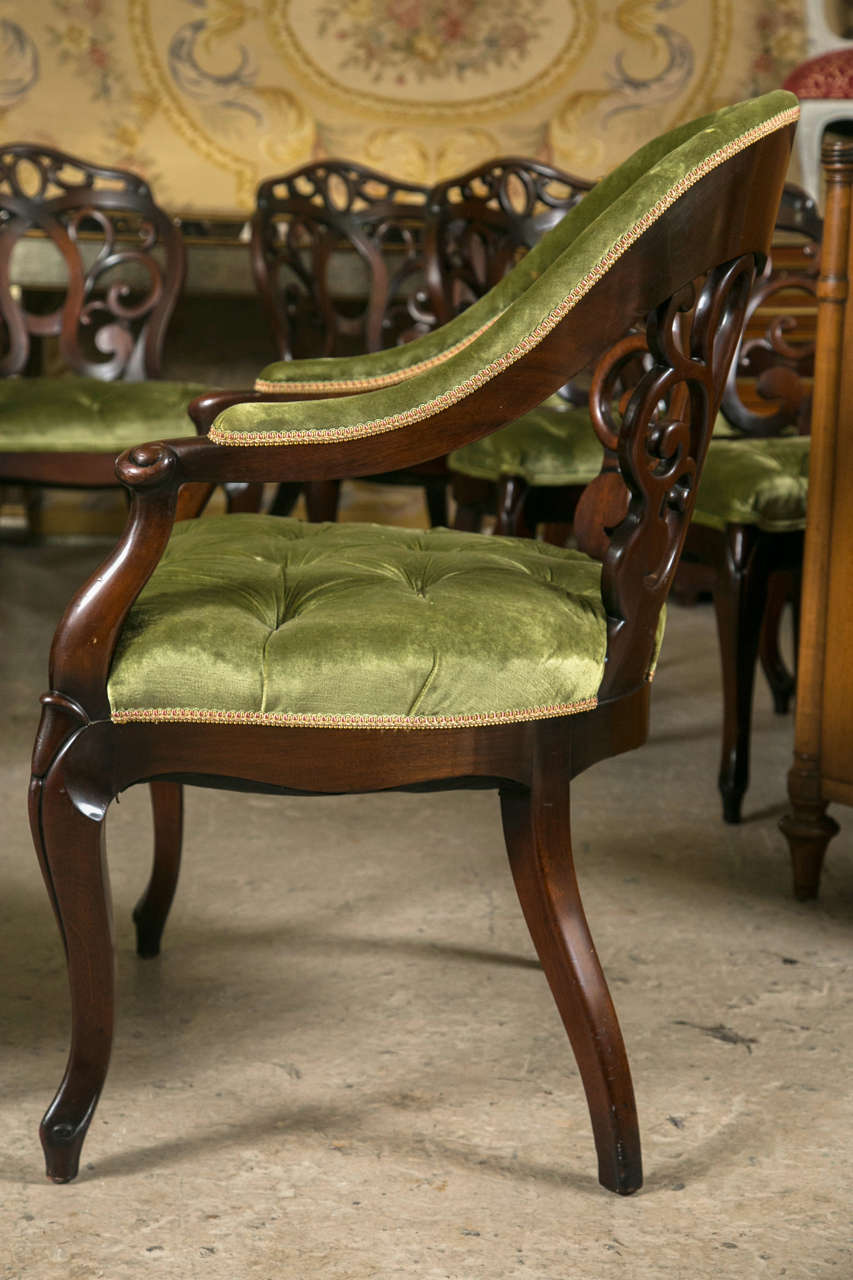 Set of Eight Mahogany Dining Chairs by J. Zonon In Good Condition In Manhasset, NY