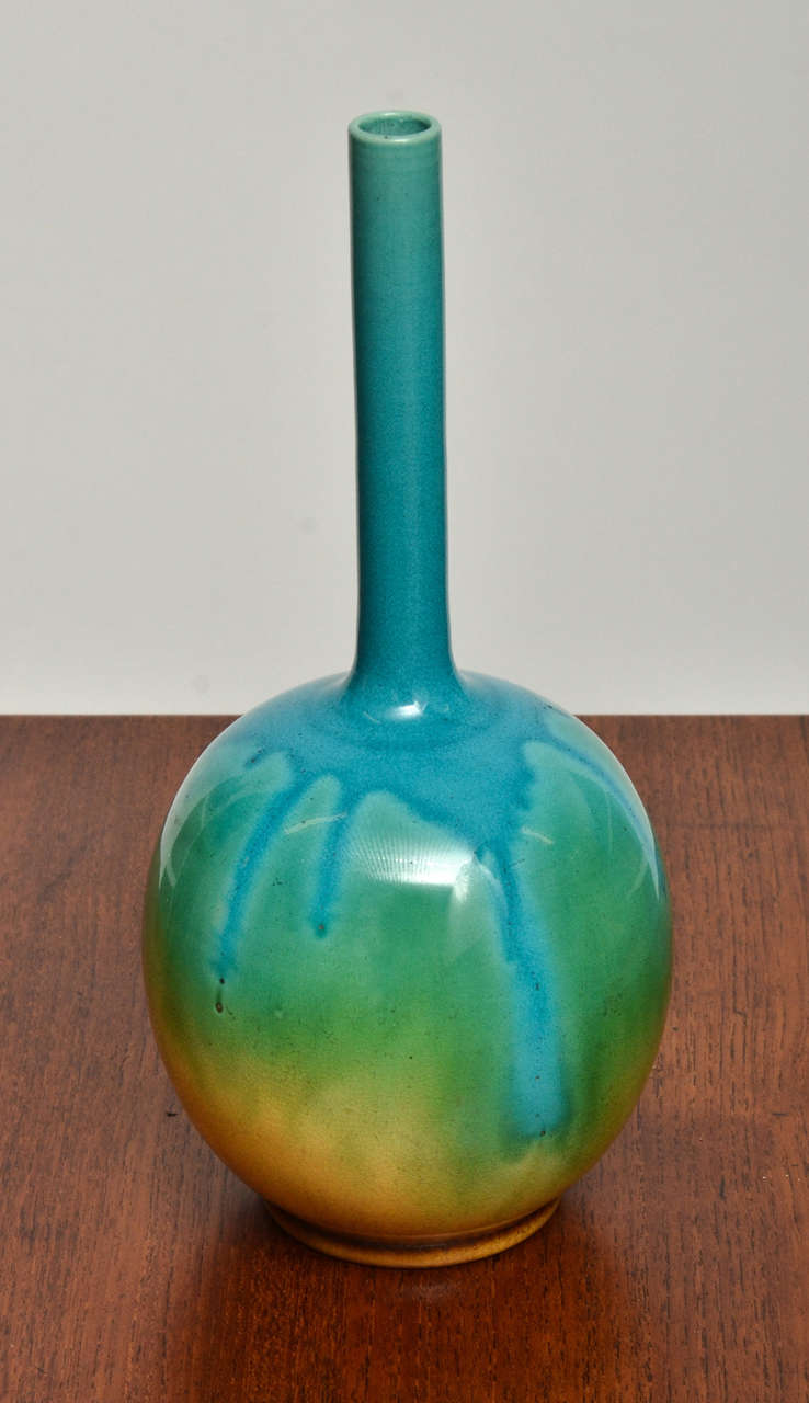 Fine Burmantofts vase with unusual combination of yellow globular base with turquoise slender neck, English, circa 1880. Vase would work in tandem with other BF Yellow, turquoise and/or red Asian-influenced vase. See my site to assemble a collection.