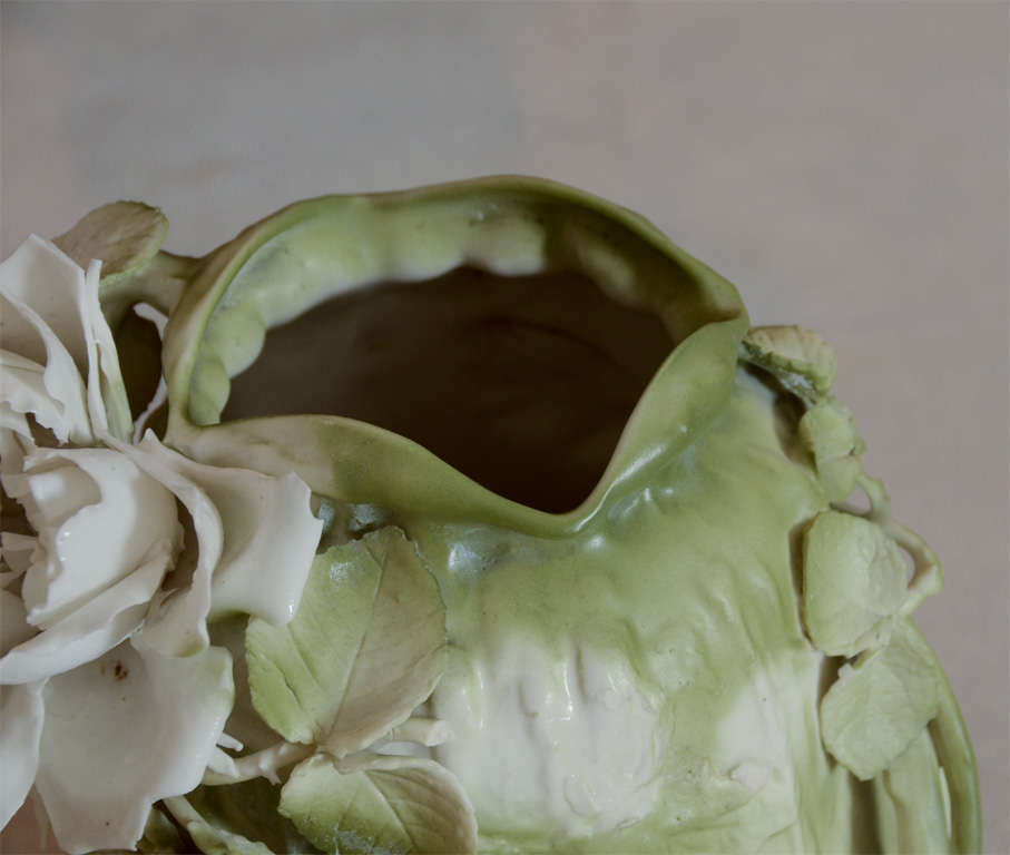 Green Art Potterty Vase 5