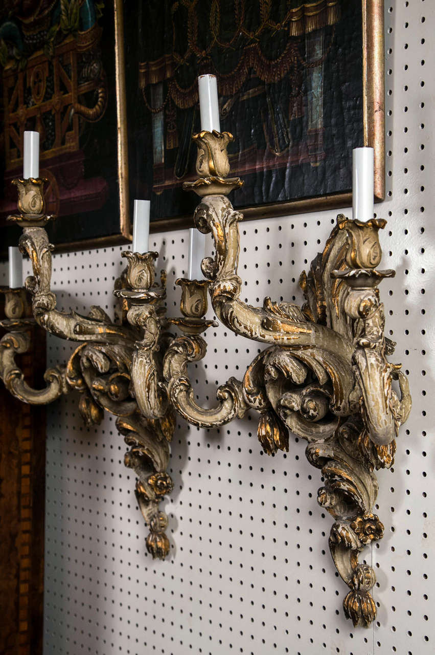 20th Century Pair Painted and Gilded Italian Carved Sconce