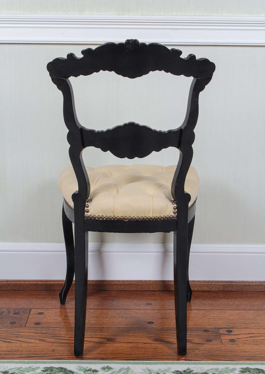 Pair of 19th Century Black Papier Mâché and Mother-of-Pearl Side Chairs 4