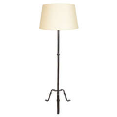 Vintage Outside-Wired Flat-Leg Lamp