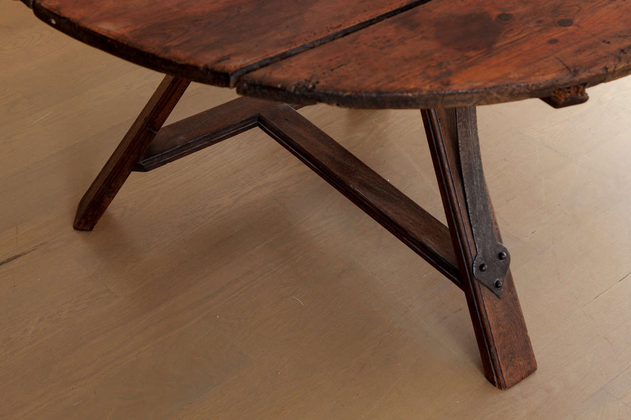 Early 19th Century Dutch Tilt Top Table For Sale 2