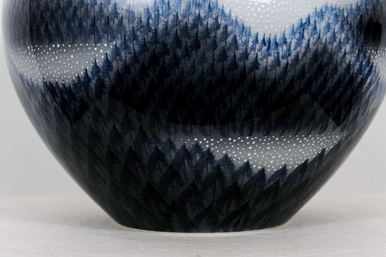 Huge Modern Arita porcelain vase by Fujii Shumei In Excellent Condition In Amstelveen, NL