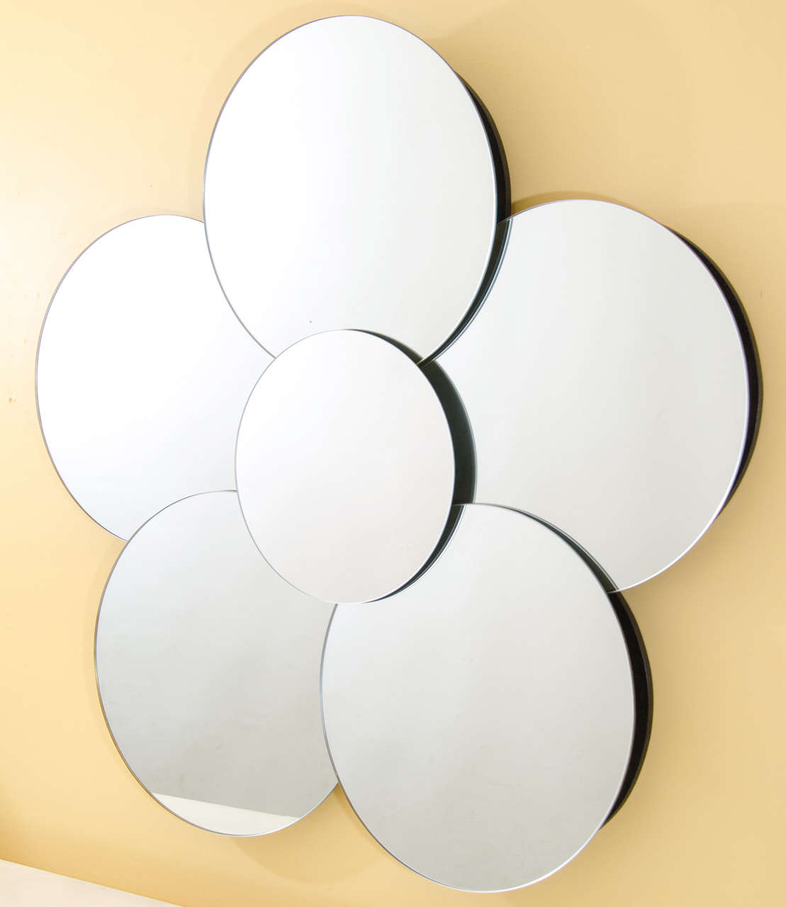 Fantastic Pop Art Flower Wall Mirror 4