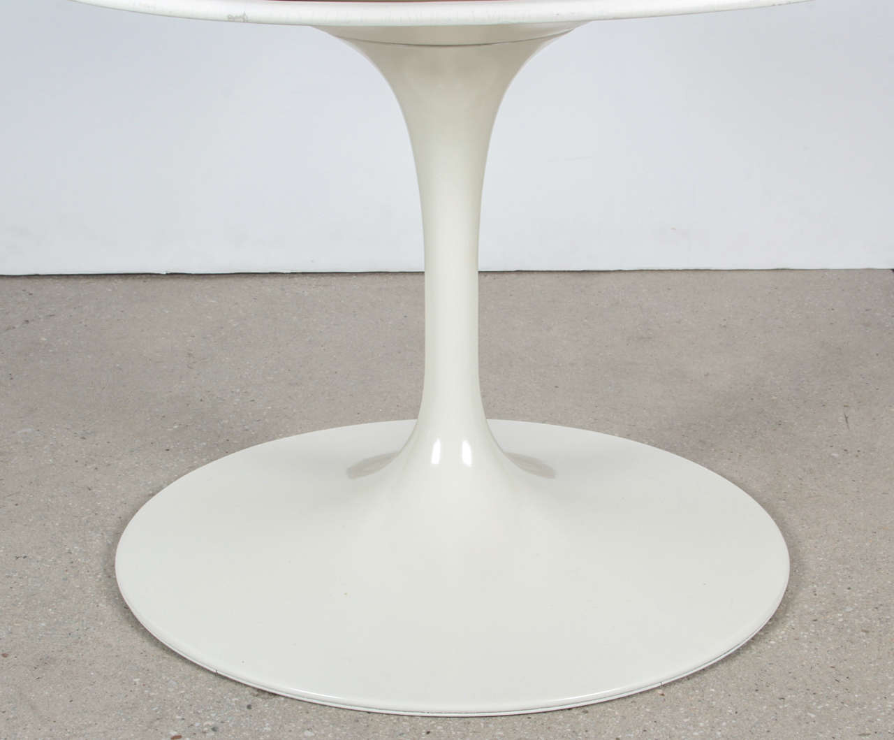 Mid-Century Modern Vintage Tulip Chair by Saarinen for Knoll International