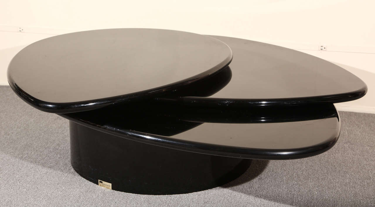 Black Lacquered Coffee table by Rougier 2