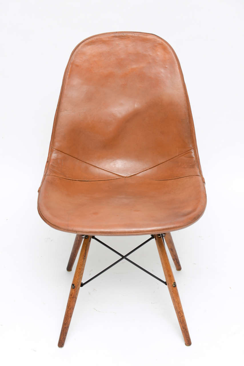 eiffel tower chair