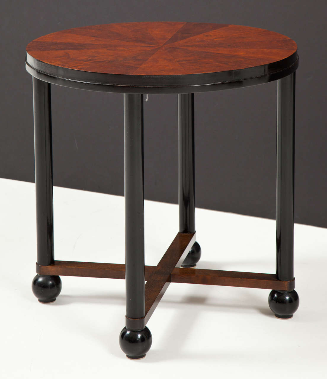 Swedish Grace Period Side Table In Excellent Condition In New York, NY