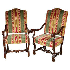 Pair of 18th Century Walnut Armchairs