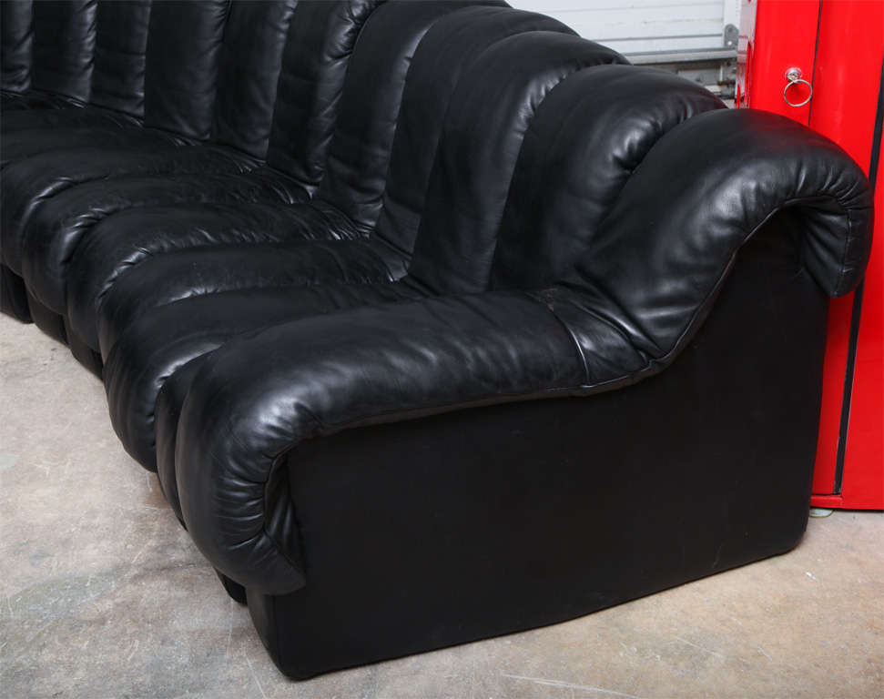 20th Century De Sede Black Leather Non Stop Sofa