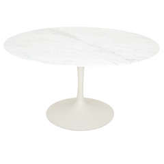 Eero Saarinen marble dining table 54" - Knoll