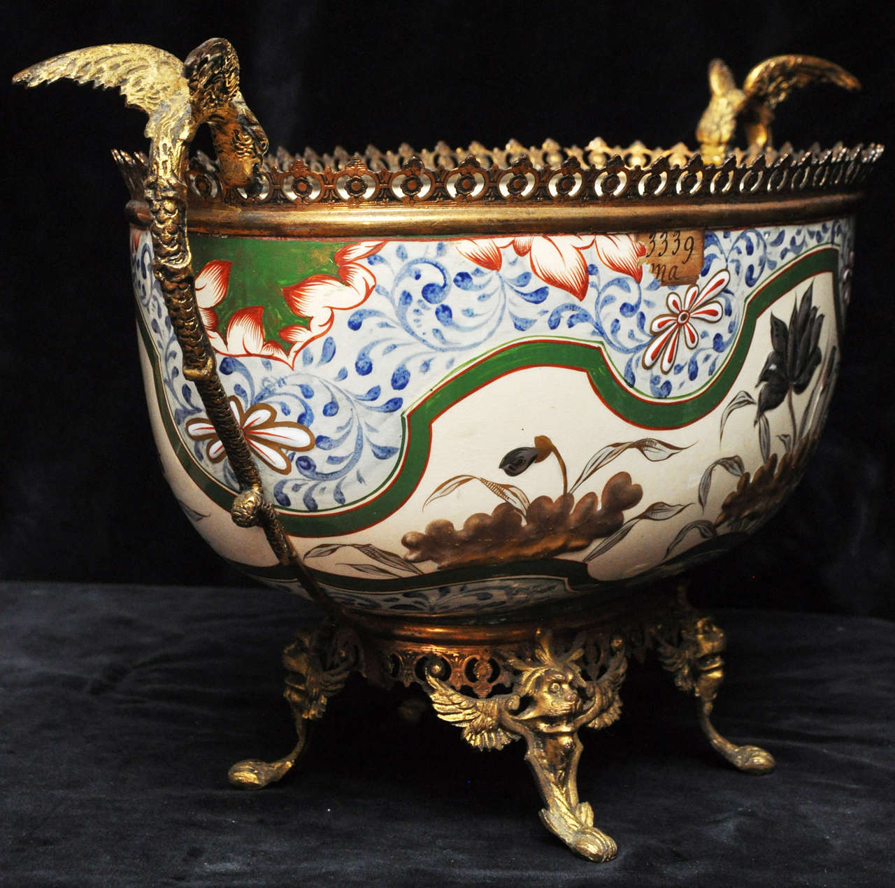 French Antique Porcelain and Gilt Bronze Center Bowl For Sale 3