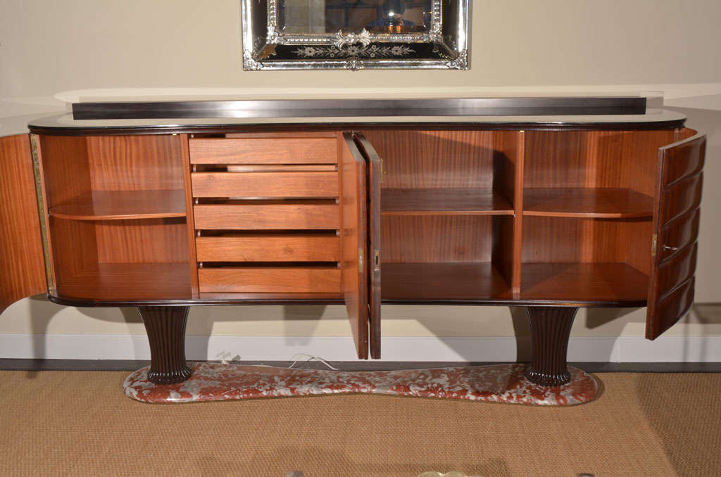 Italian Rosewood Server by Dassi, 1950s In Excellent Condition For Sale In Dallas, TX