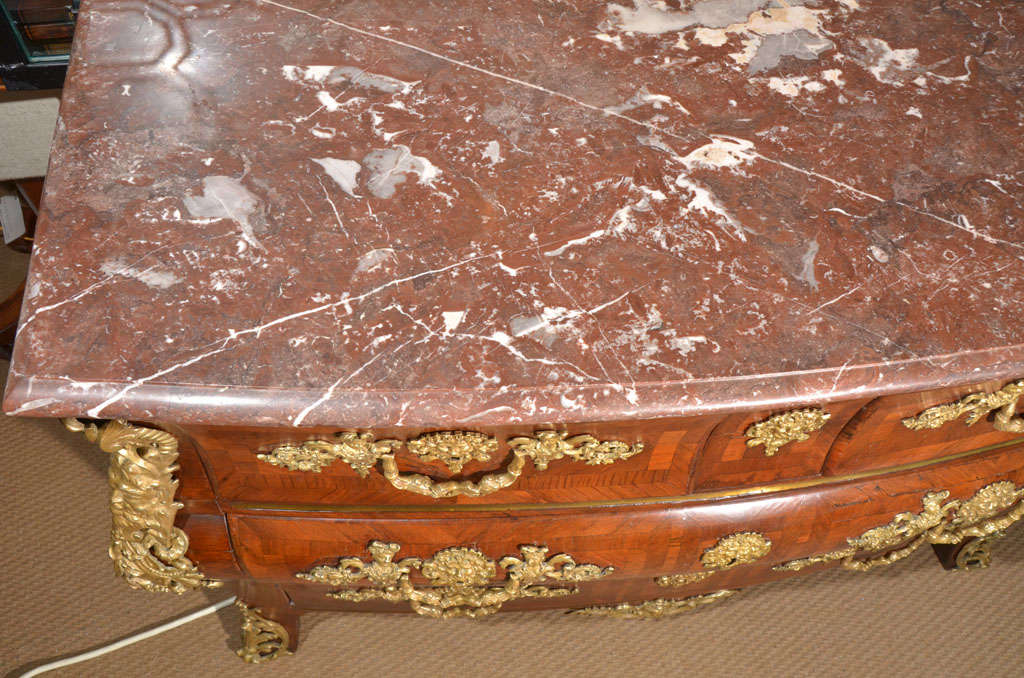 French Regence Commode In Good Condition In Dallas, TX