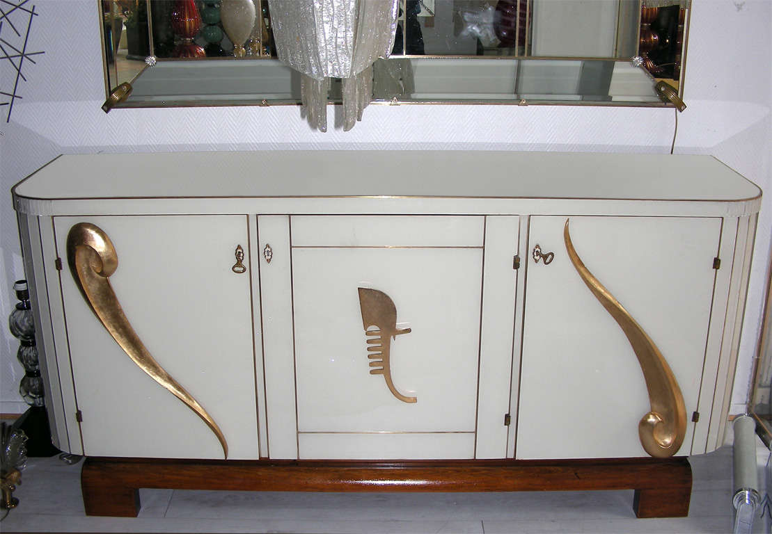 Incredible buffet with three doors all in glass by c.albarelli.