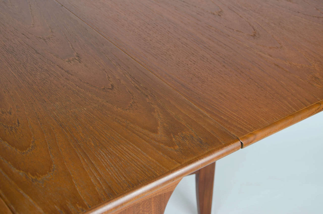 Veneer G-Plan Mid Century Modern Dining Table Drop-Leaf Makers Label, Circa 1950s