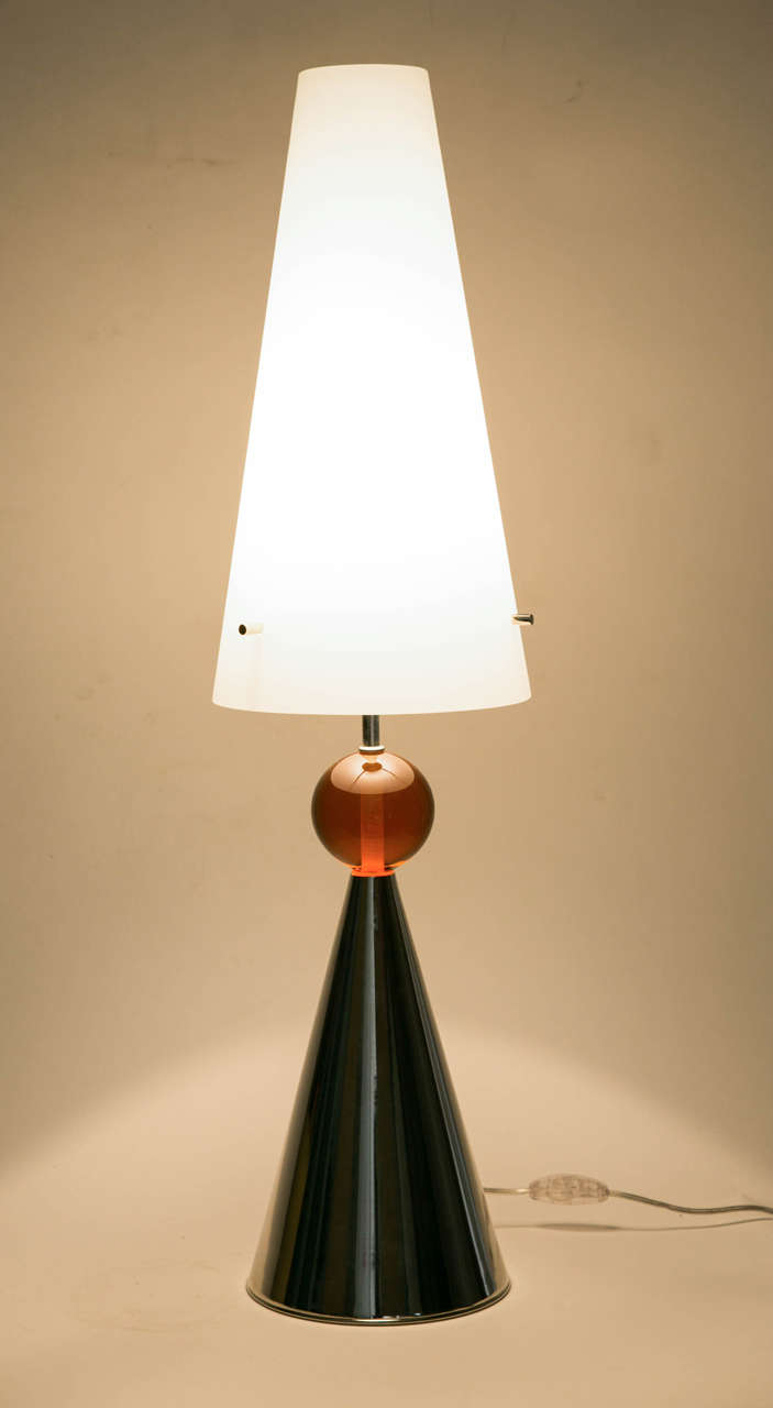 Verre de Murano Paire de lampes avec abat-jour en opaline en vente