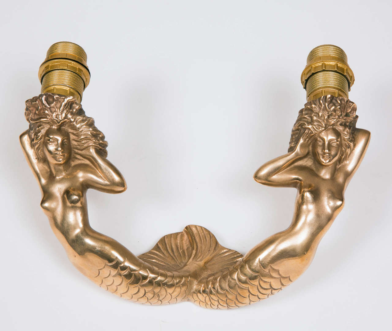 Very nice pair of solid bronze sconces by Raoul Scarpa
Two pairs are available.