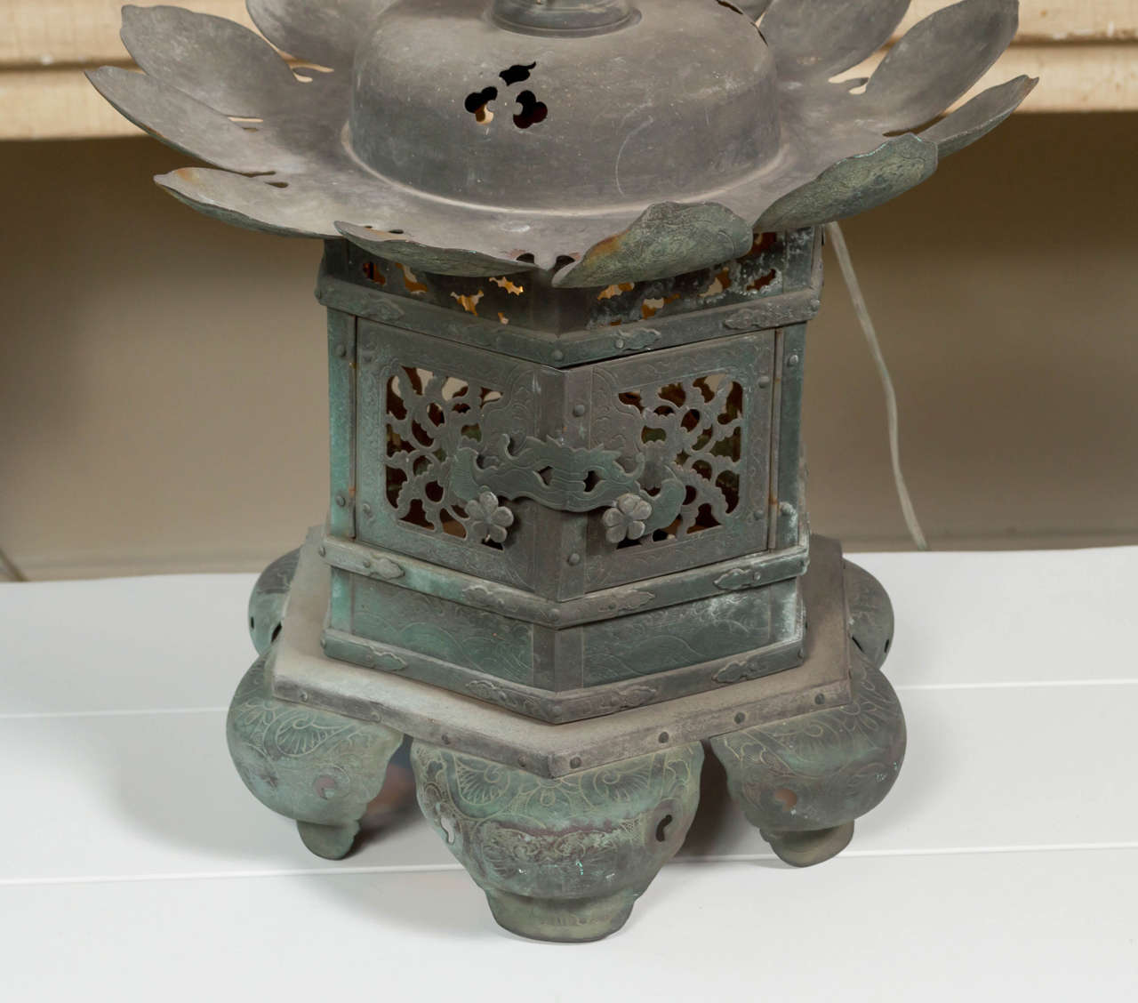 antique japanese lanterns