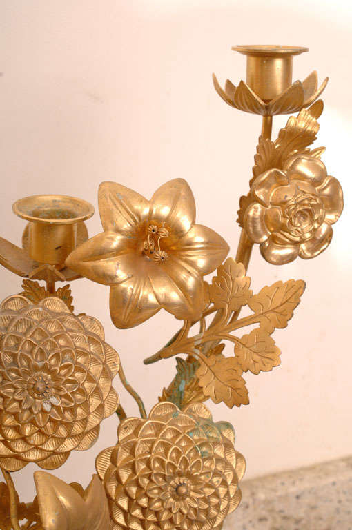 Paire de candélabres en bronze doré en vente 1