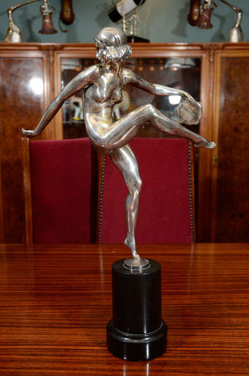 A French Art Deco silvered bronze sculpture 