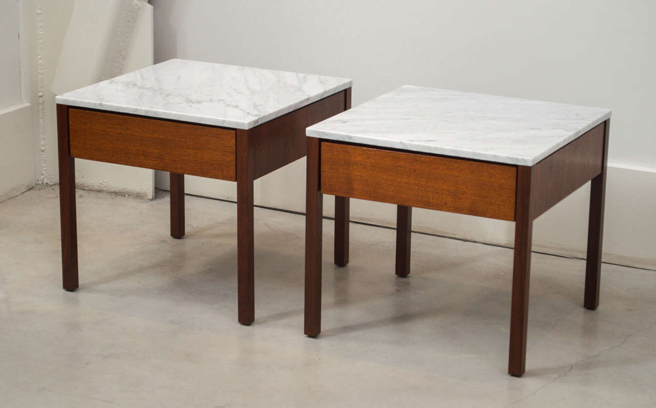 Scandinavian Modern Florence Knoll - Pair of Side Tables