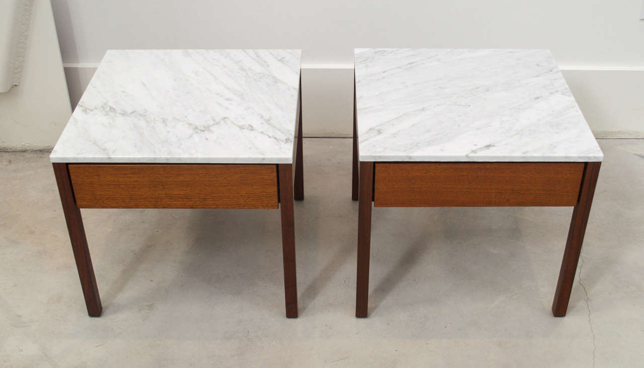 American Florence Knoll - Pair of Side Tables
