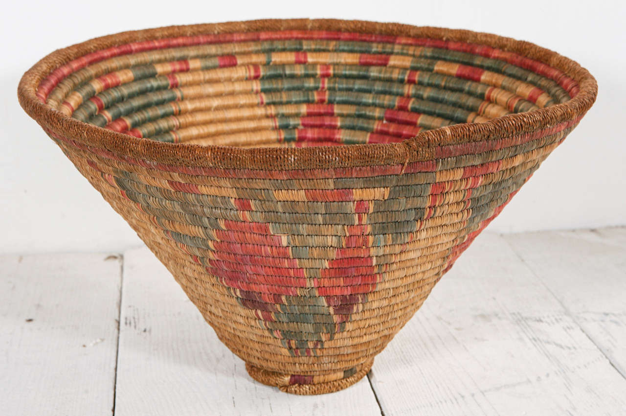 Woven Grass American Indian Baskets at 1stdibs