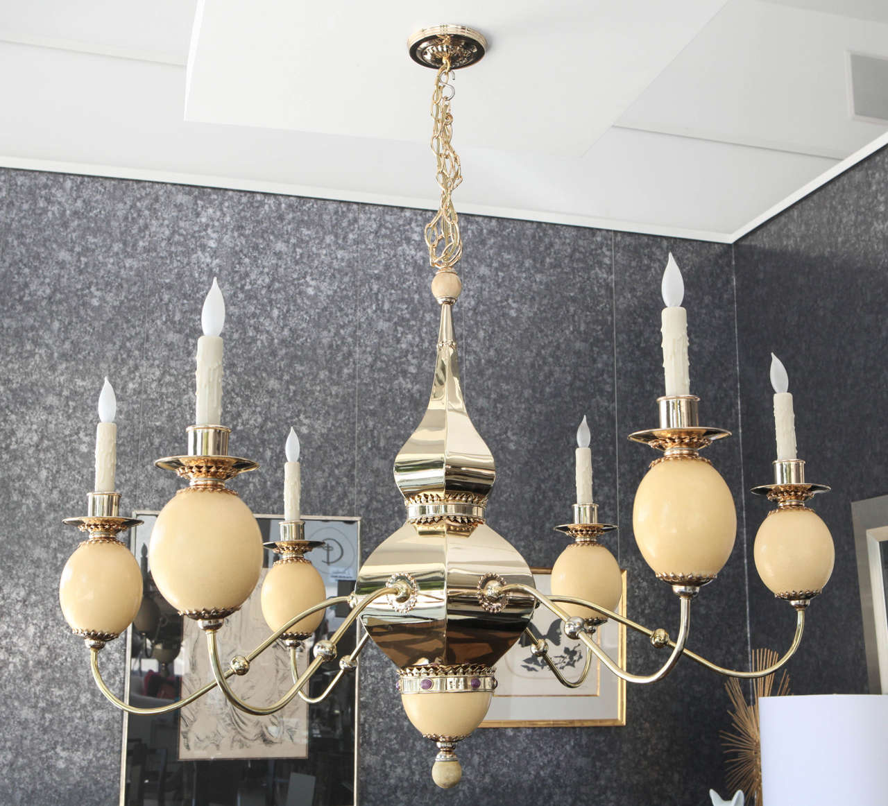 Lustre exotique et fantaisiste d'Antony Redmile