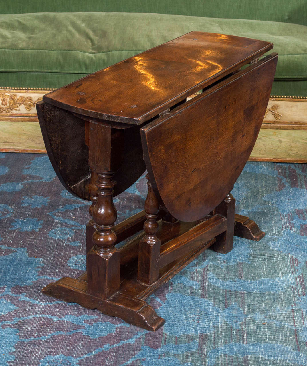 Diminutive English Oak Gateleg Table, circa 1750 For Sale 1