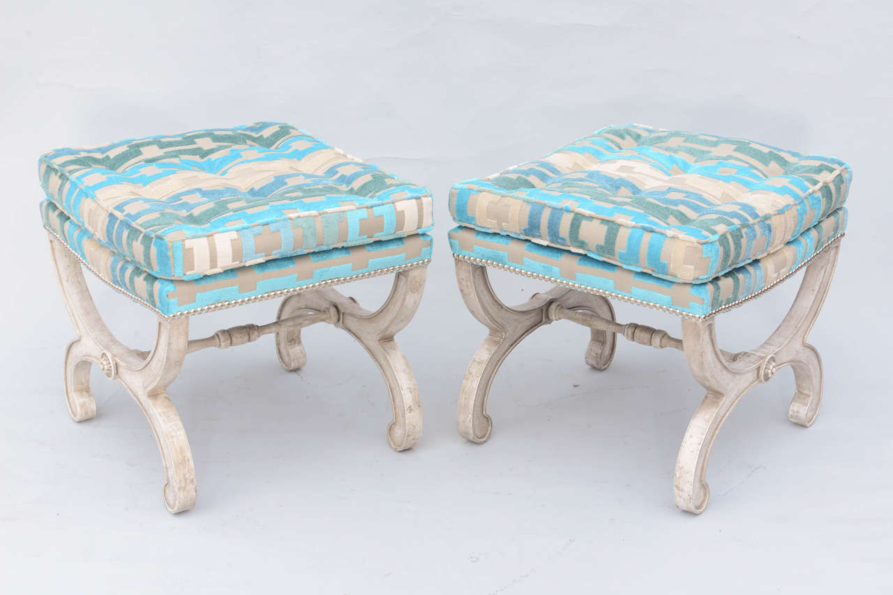 Italian Pair of Painted X-frame Benches For Sale