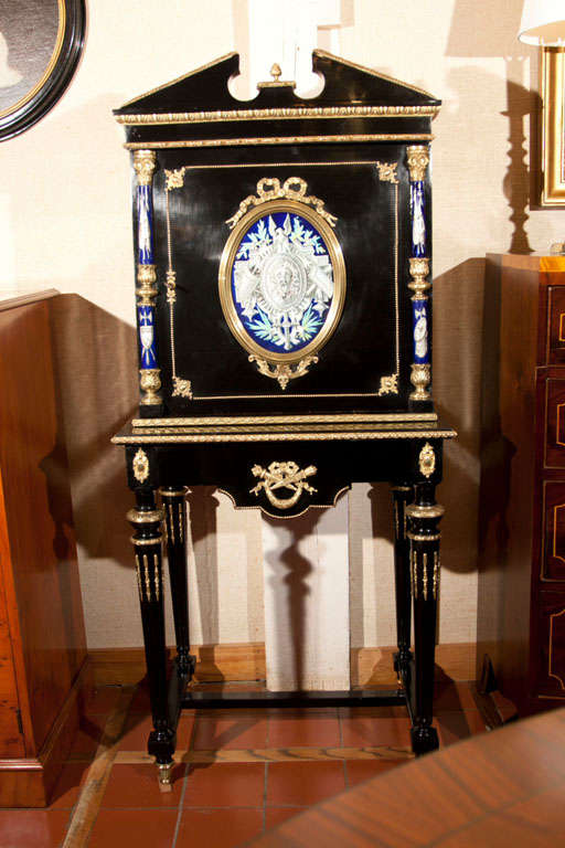French Napoleon III Black Lacquered Humidor on Stand For Sale
