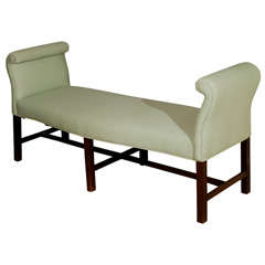 Chippendale Style Serpentine Bench Chippendale Style Serpentine Bench