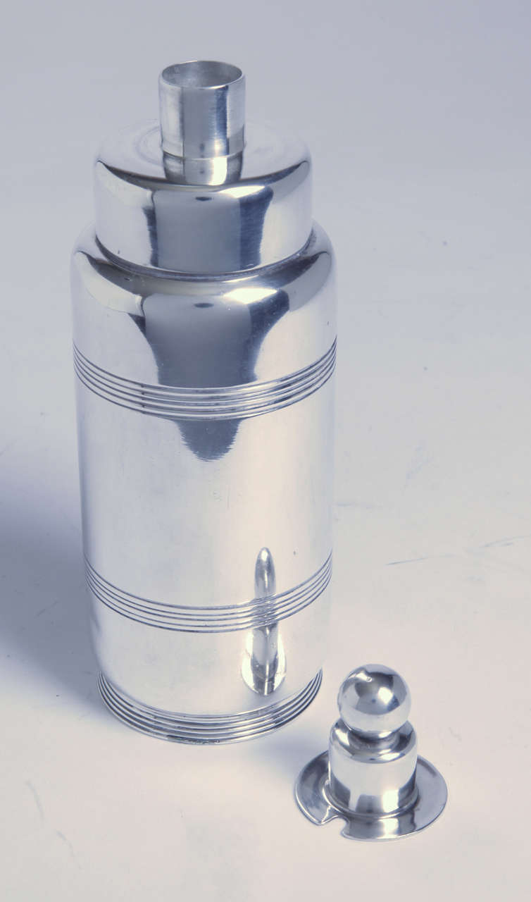 American Machine Age Silver Plate Art Deco Cocktail Shaker in the manner of Lurelle Guild