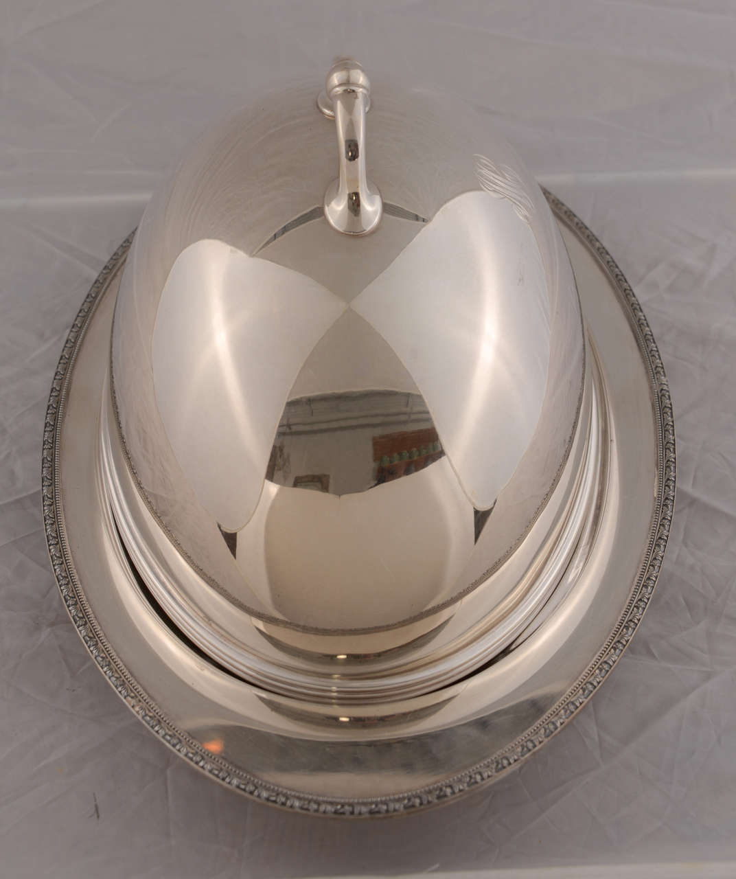 Vintage Silver Plated Meat Dome with Serving Platter For Sale at 1stdibs