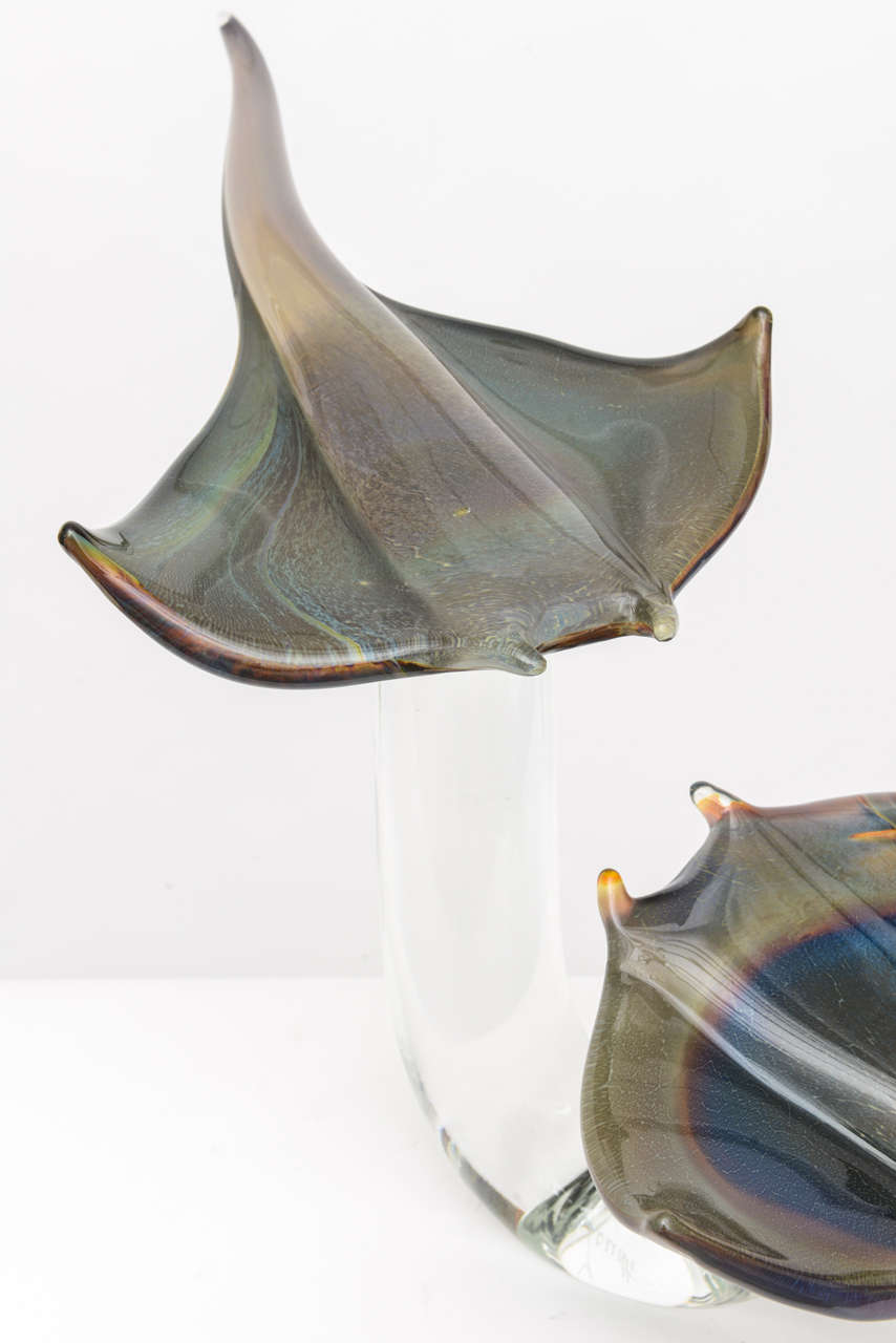 Italian Signed Oscar Zanetti Handblown Murano Glass Rays Sculpture on Crystal Arm For Sale