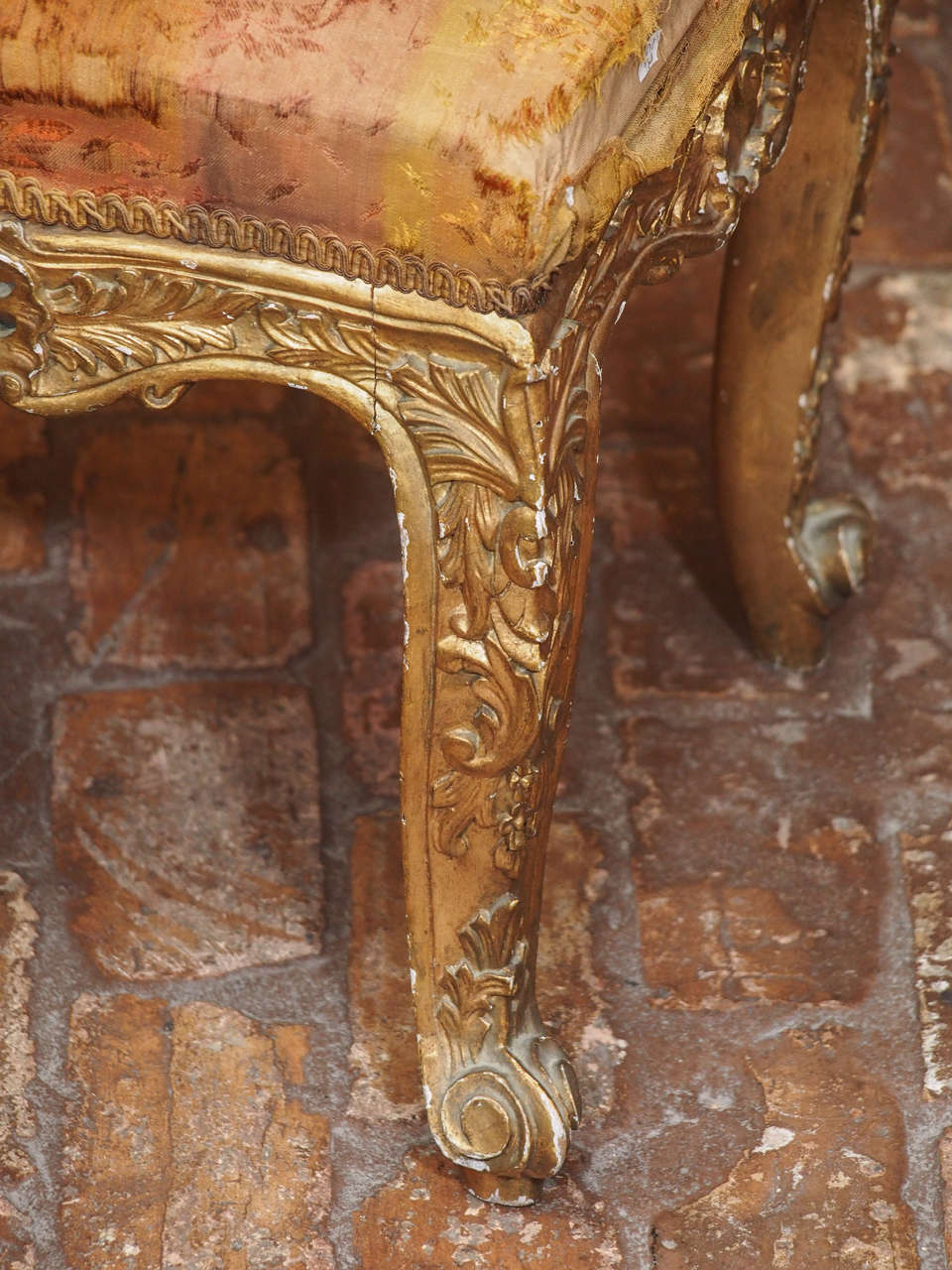 Régence French Regence Style Carved and Gilded Tabouret
