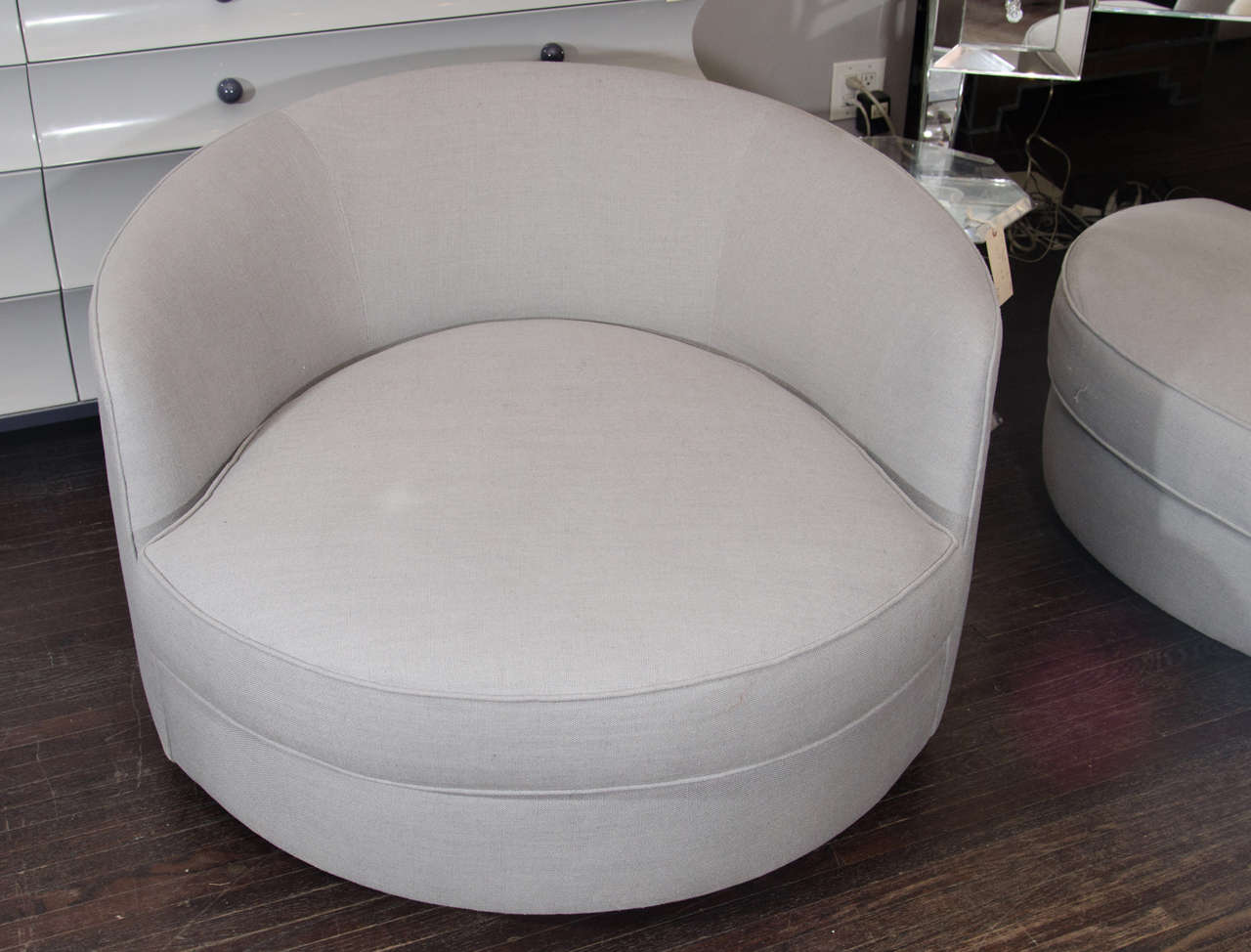 1960s Milo Baughman tub chair reupholstered in grey linen.