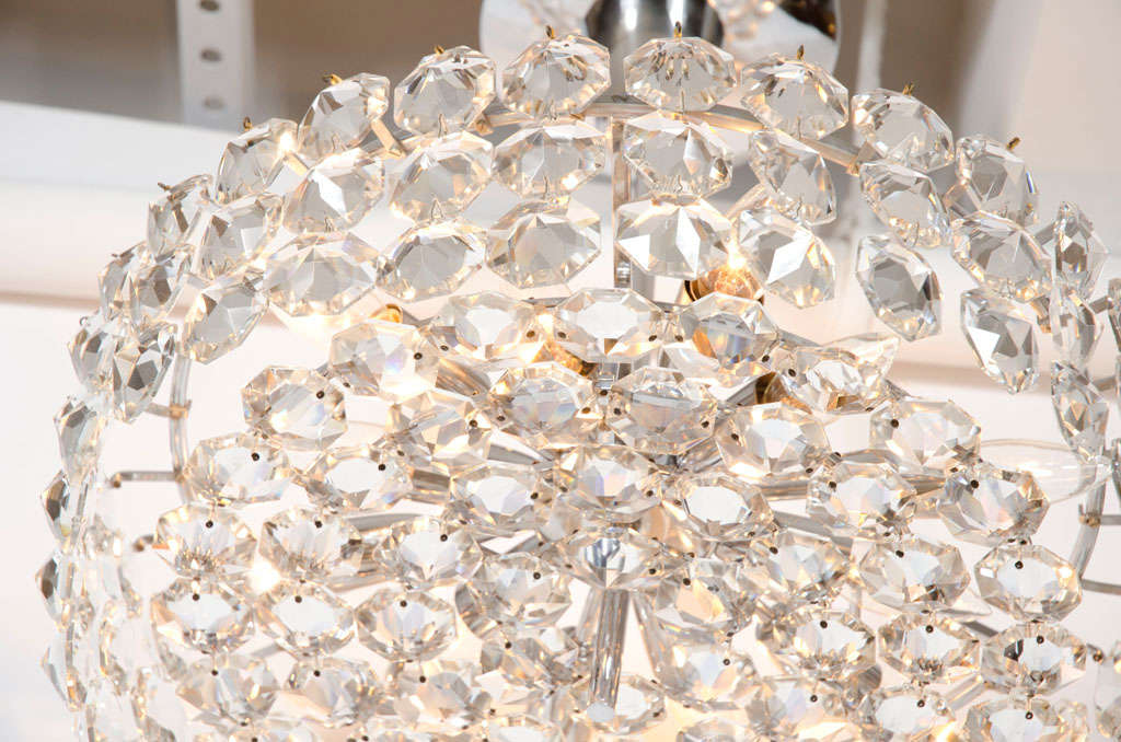 Austrian Crystal Drum Chandelier by Bakalowits and Sohne In Excellent Condition For Sale In New York, NY