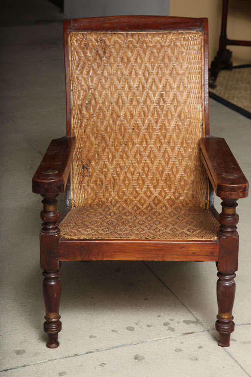 antique plantation chair in teakwood 6