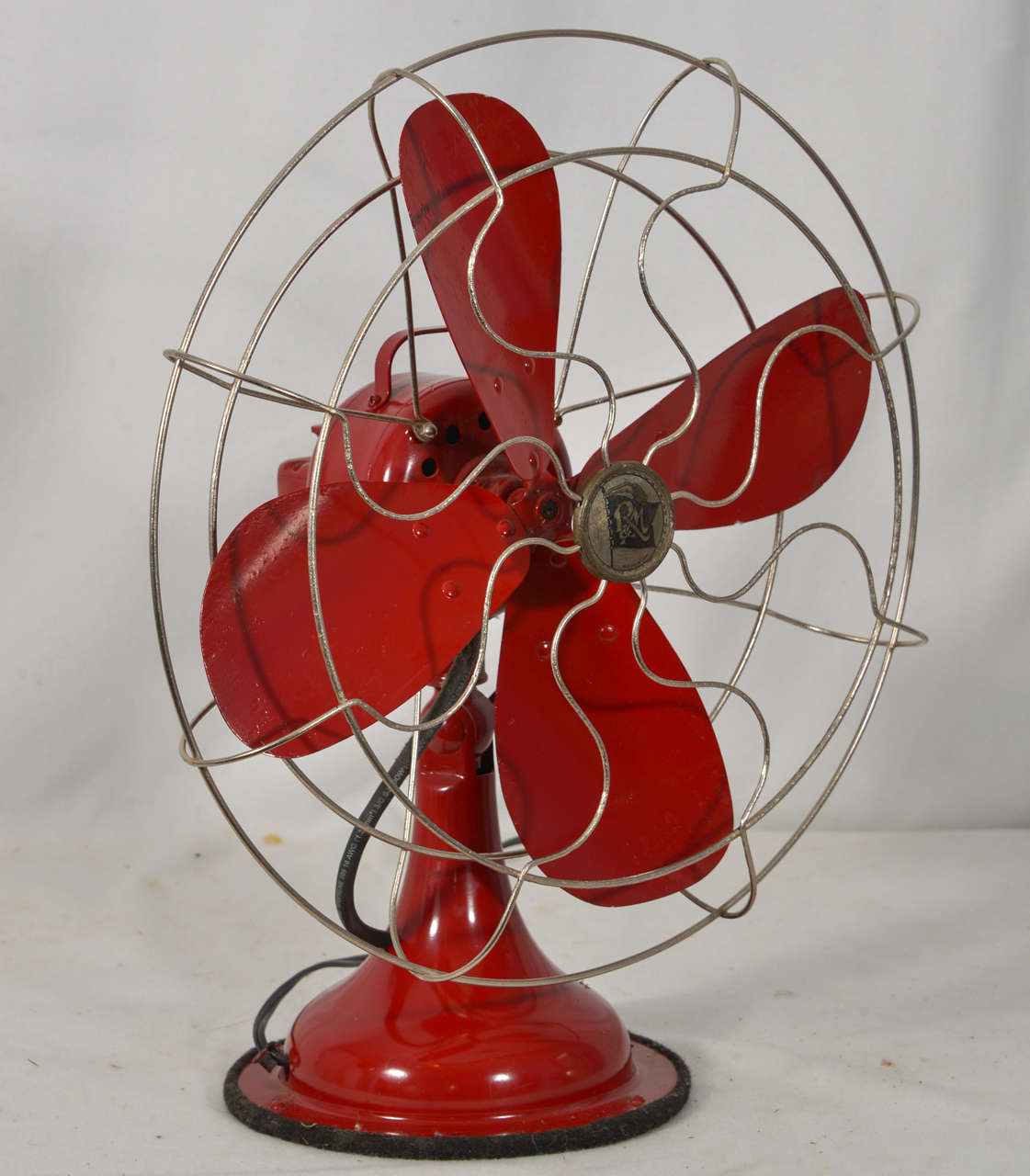 1930s Robbins and Myers Table Fan, refurbished and painted Red. Three speed Hi/Med/Lo Speed. Oscillates. 16