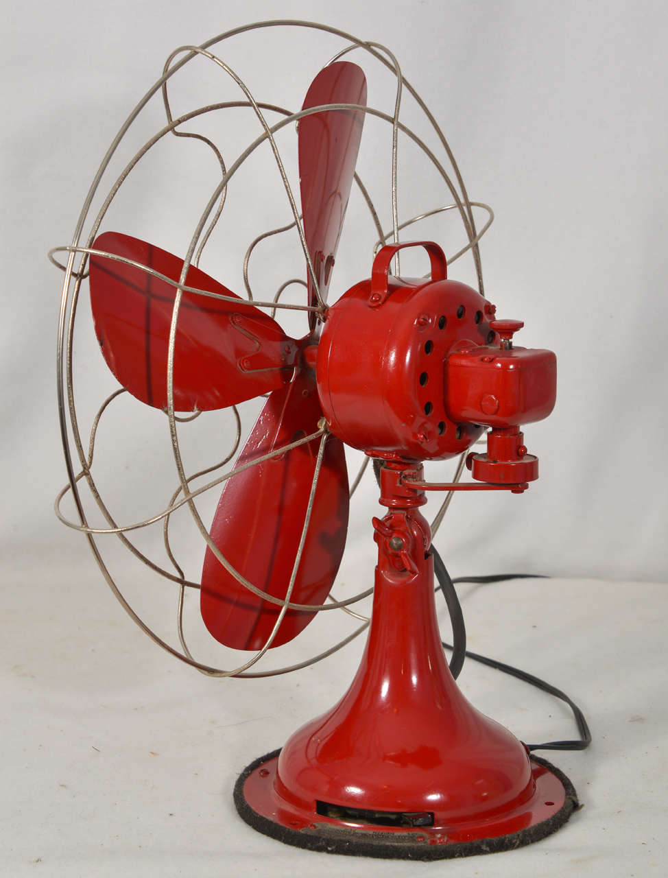 American 1930s Robbins and Myers Table Fan