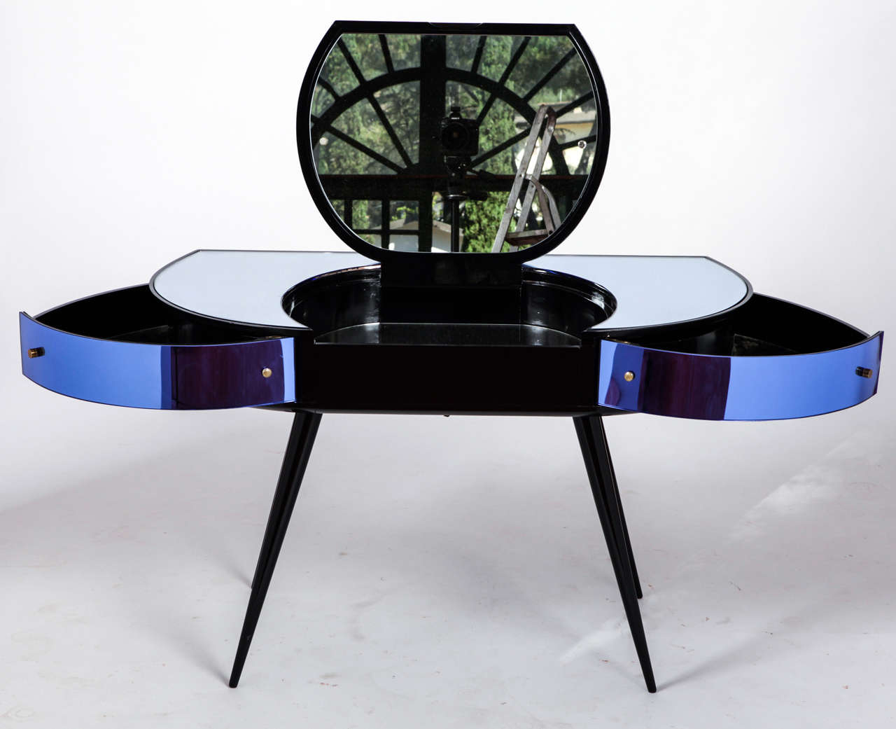 Extremely Rare Pietro Chiesa Mirrored Toilette For Fontana Arte