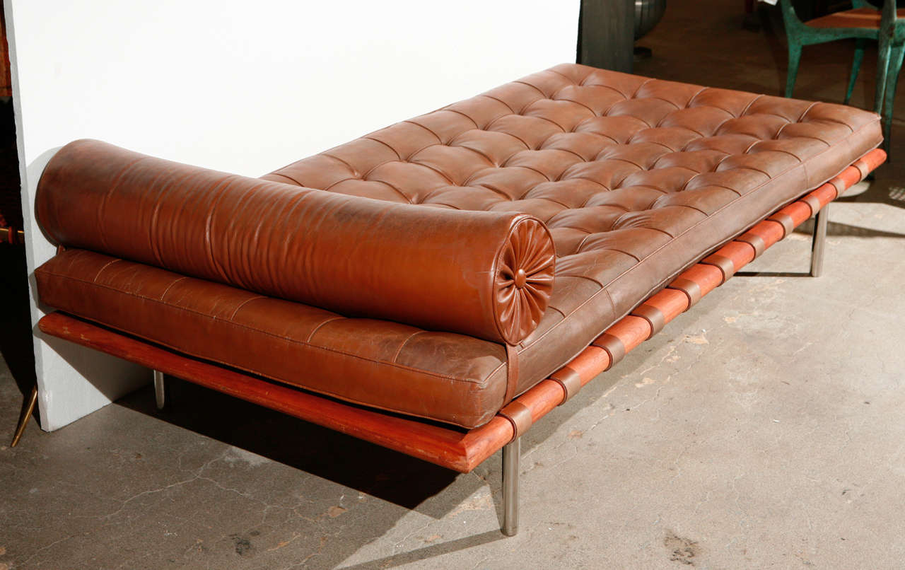 Leather Ludwig Mies van der Rohe Barcelona Daybed