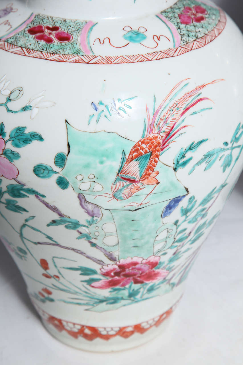 18th Century and Earlier Pair of 18th Century Chinese Export Porcelain Famille Rose Covered Jars