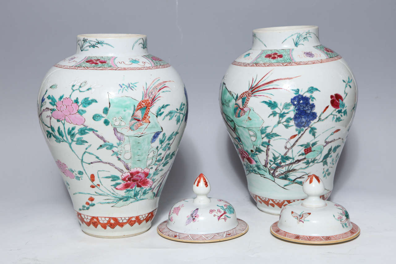 Pair of 18th Century Chinese Export Porcelain Famille Rose Covered Jars For Sale 5