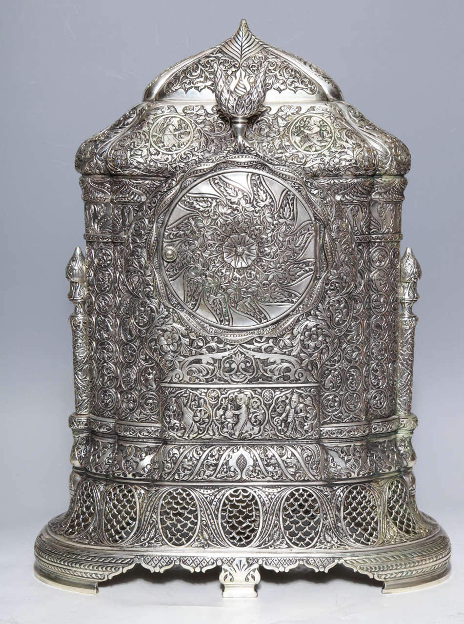 19th Century Antique French Orientalist/Islamic 3-Piece Silvered Bronze Clock Garniture For Sale